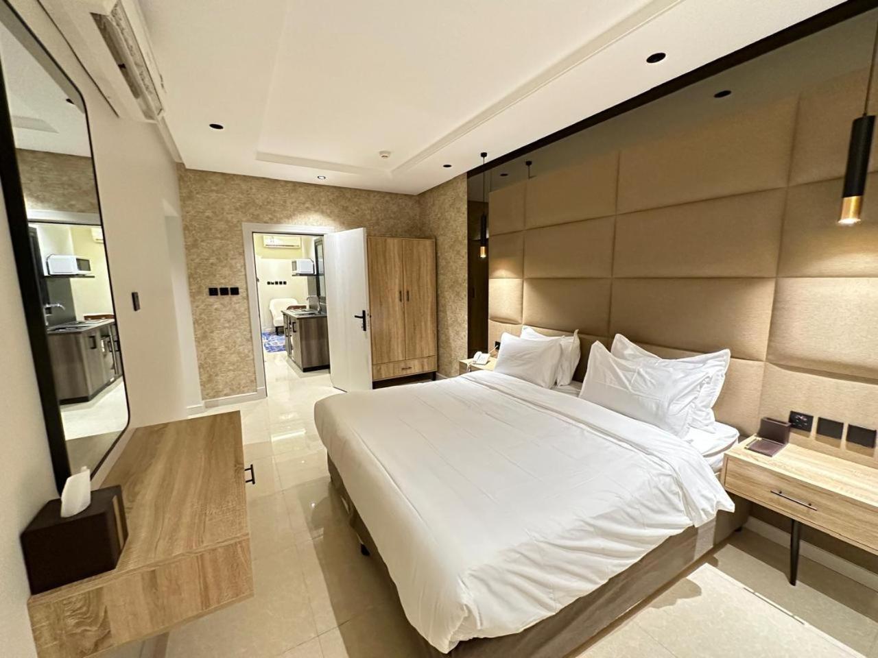 Xyz Hotel Qurtoba Rijad Zewnętrze zdjęcie